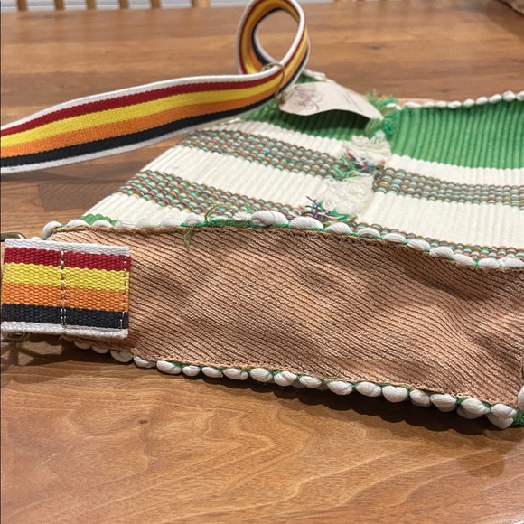 Akahina Handcrafted Green and White Striped Colombian Bag - Picture 7 of 9